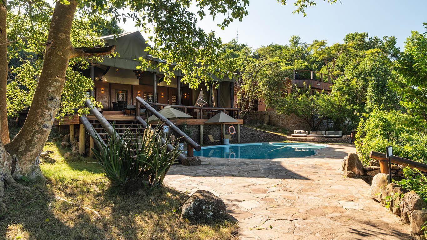 Serengeti-Migration-Camp-main-Area