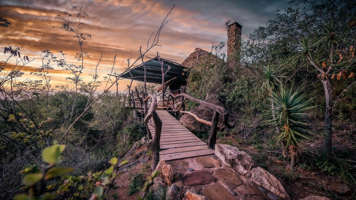 Loisaba-Star-beds-Main-House-Acess